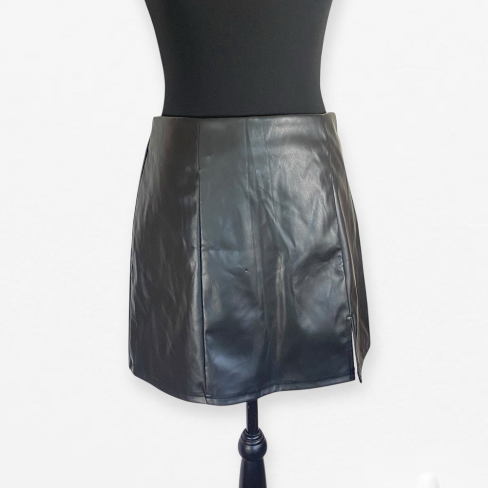 Cupshe Black Faux Leather Mini Skirt S